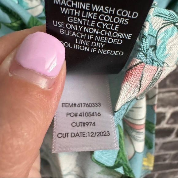 NWT Torrid Flutter Short Sleeve Blouse blue floral shirt top - Picture 10 of 11